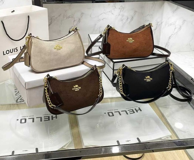 PU leather bag ,AA  quality, size 25x15x8cm,no box,  B25-113-116