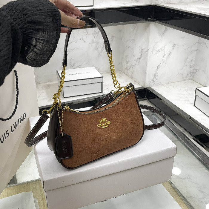 PU leather bag ,AA  quality, size 25x15x8cm,no box,  B25-113-116