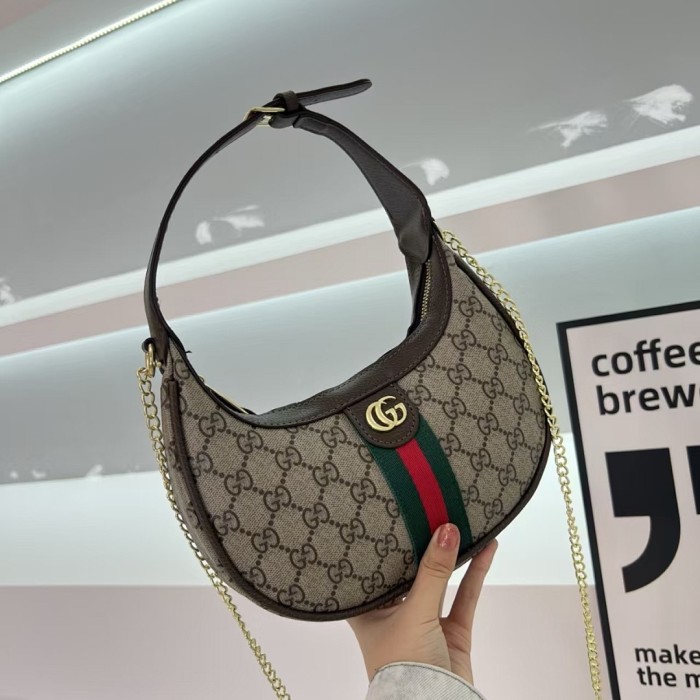 PU leather bag ,AA quality, size 22.5x13x5cm,no box,  B25-96-106