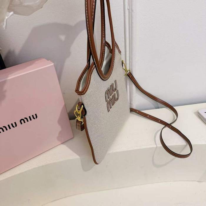 Canvas PU leather bag ,AA quality,no box,  B25-127