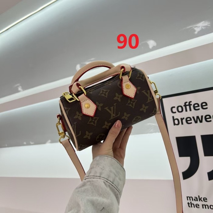 PU leather bag ,AA quality, size 17.5x10x9cm,no box,  B25-89-95