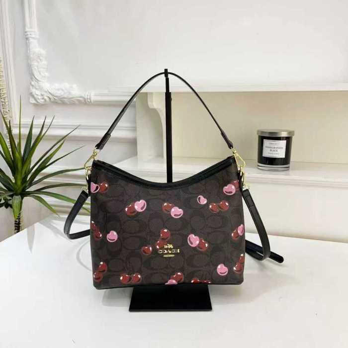 PU leather bag ,AA quality, size 25x21x8.5cm,no box,  B28-271-274
