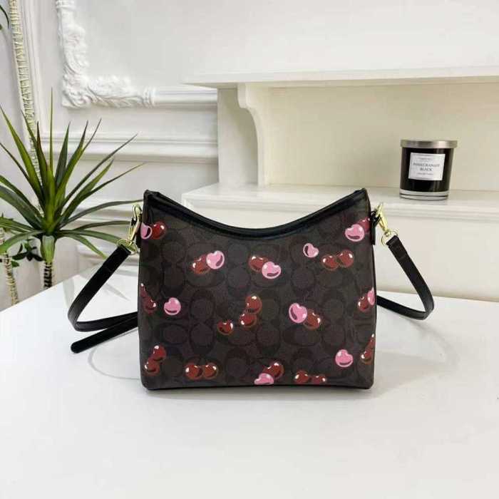 PU leather bag ,AA quality, size 25x21x8.5cm,no box,  B28-271-274