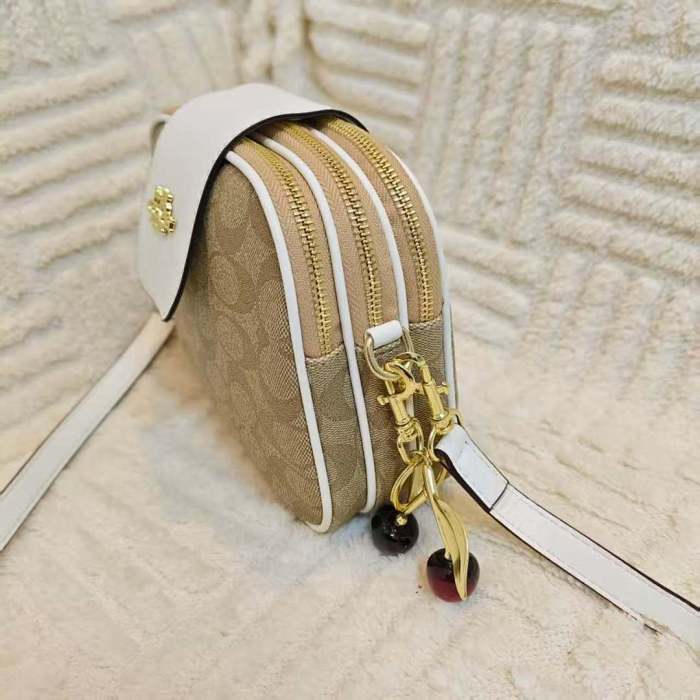 PU leather bag ,AA quality, size 21x17x7cm,no box,  B30-145-150