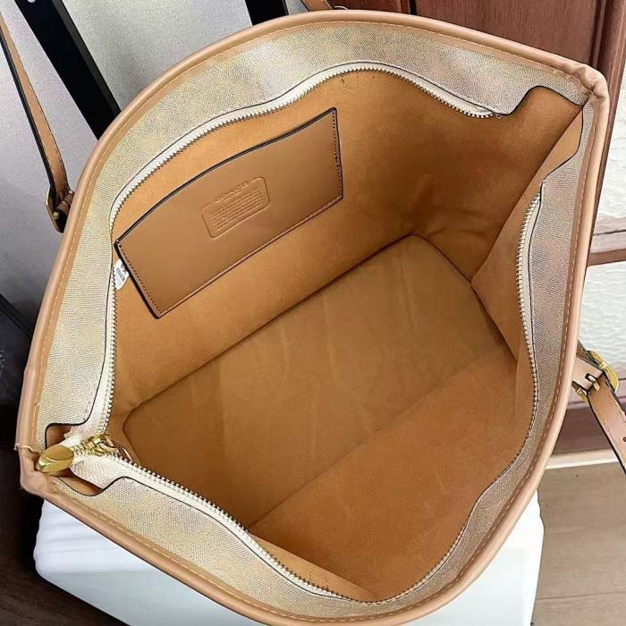 PU leather bag ,AA quality, size 46x29x15cm,no box,  B30-178-183