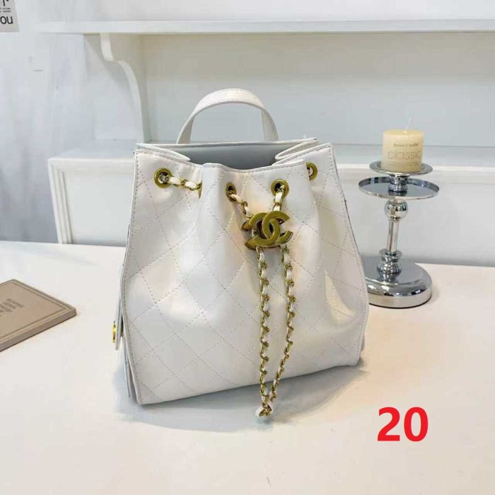 PU leather bag ,AA  quality, size 24x26x12cm,no box,  B35-15-21