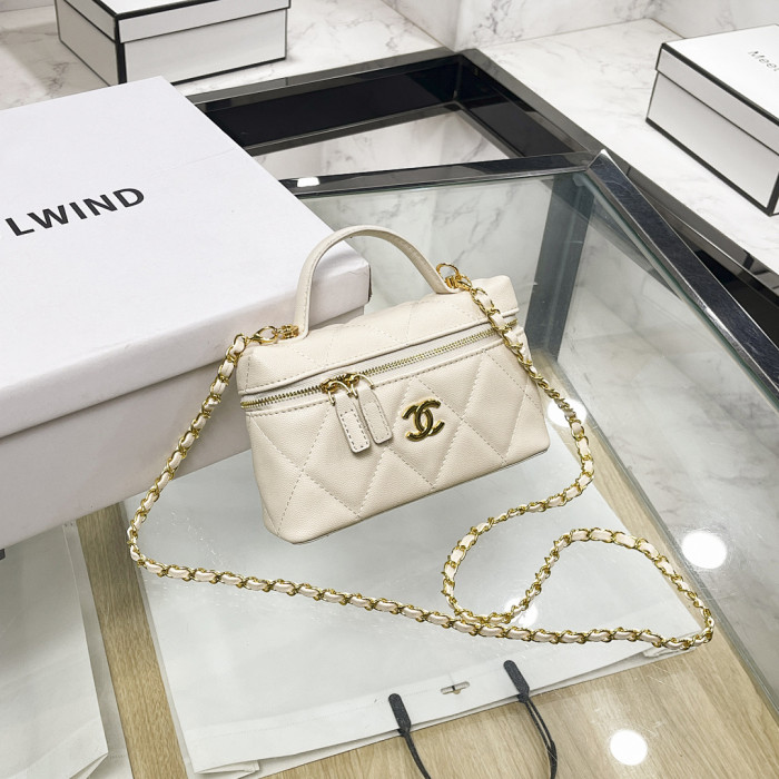 PU leather bag ,AA quality, size 20x12x6cm,no box,  B30-206-209