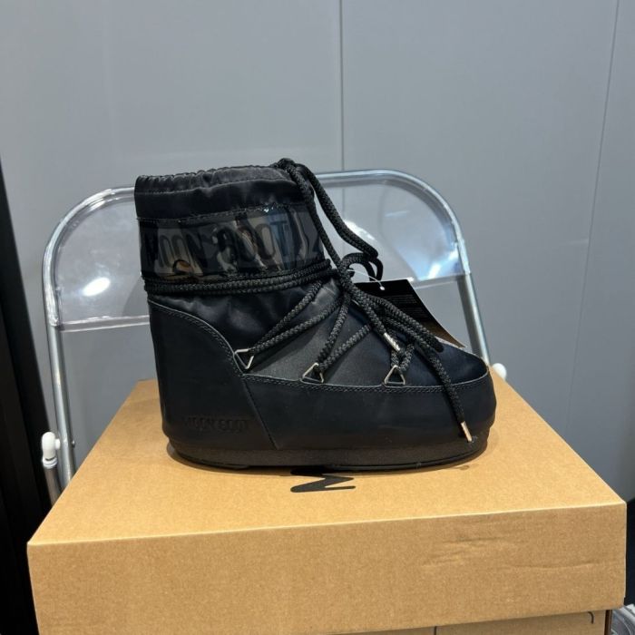 Anti-slip and warm snow boots,with box ,size 35-43,SS110-655-666