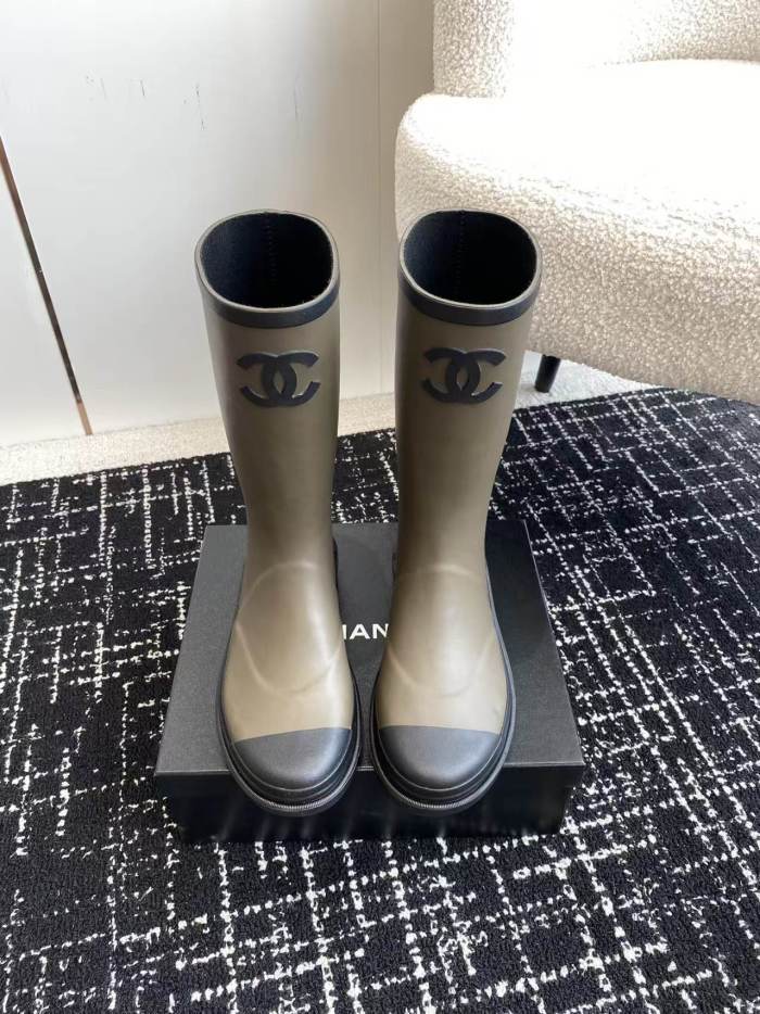 Women boot shoes, size 35-40,  with box, SS88-137