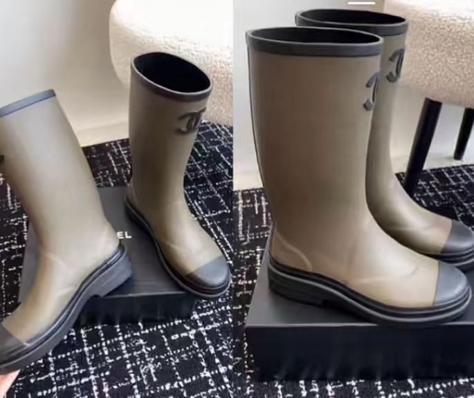Women boot shoes, size 35-40,  with box, SS88-137