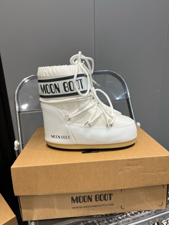 Anti-slip and warm snow boots,with box ,size 35-43,SS110-655-666