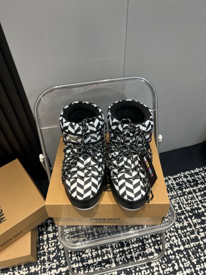 Anti-slip and warm snow boots,with box ,size 35-43,SS110-655-666