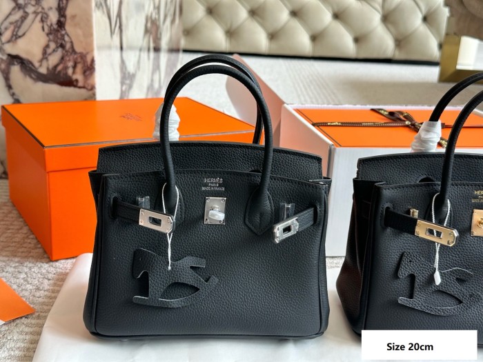 Split leather bag ,4A ,size 20cm,no box, with dust bag, B88-382-383