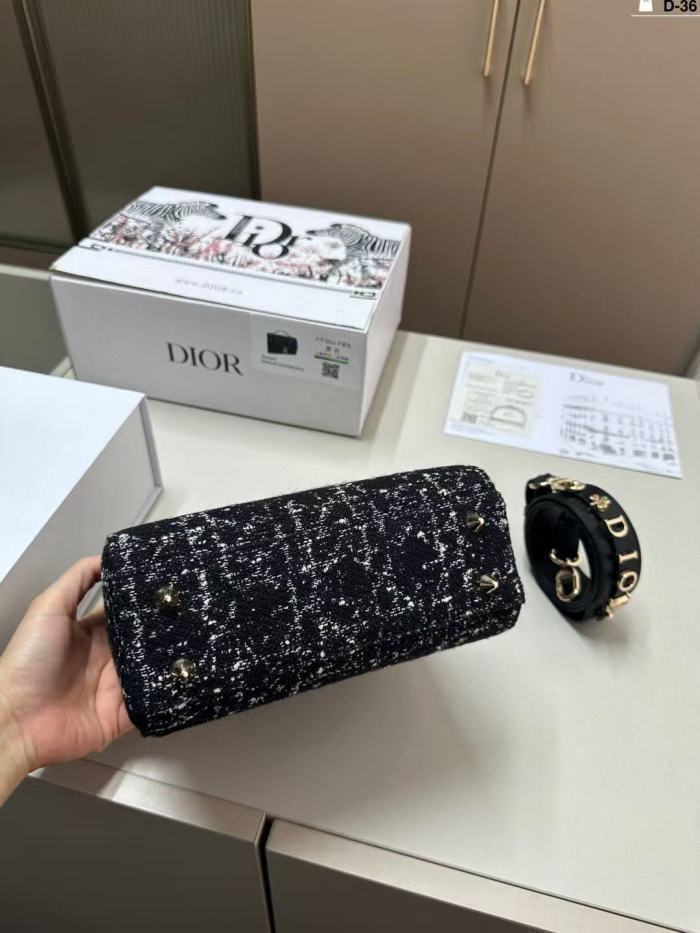 Canvas split leather bag ,4A ,size 20x18cm,no box, with dust bag, B88-386-388