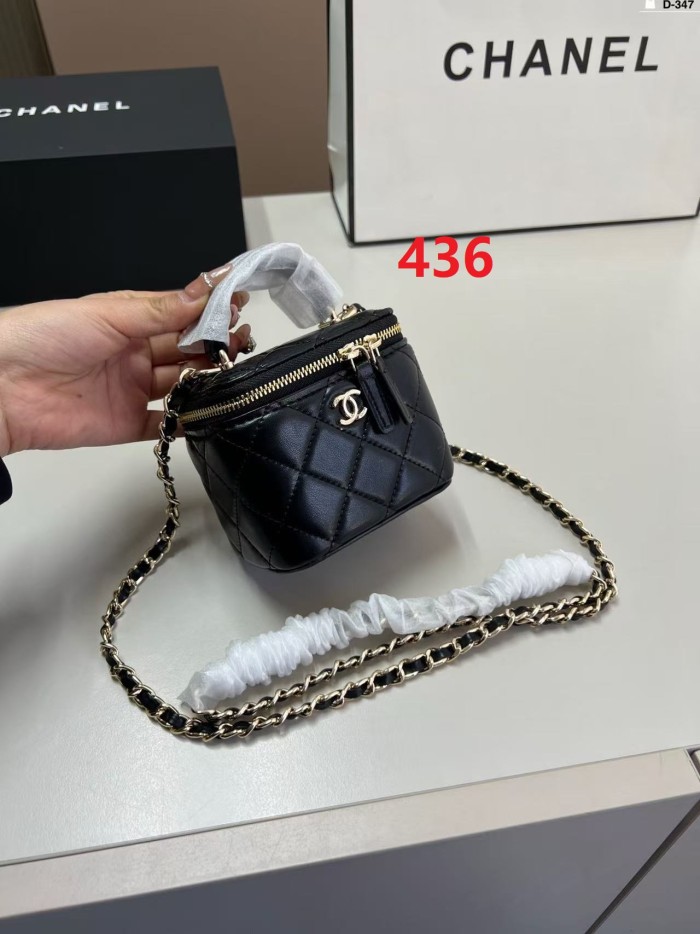 Split leather bag ,4A ,size 11x7X10cm,no box,  B75-436