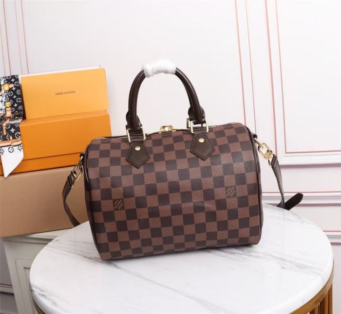 Split leather bag ,4A ,size 25cm,no box,  B75-434