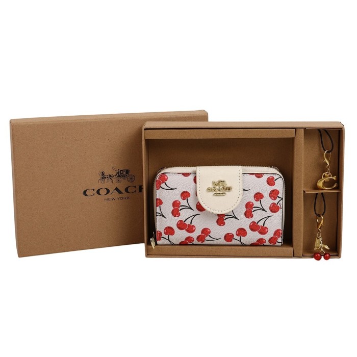 PU leather wallet and keychain set,AA quality, size 15*3cm,with box,  B25-128-144