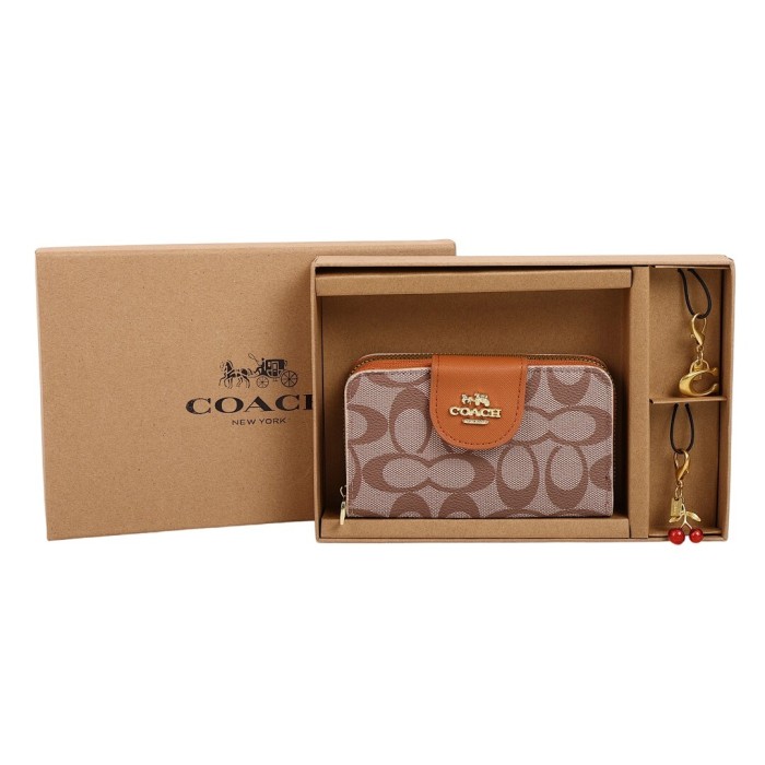 PU leather wallet and keychain set,AA quality, size 15*3cm,with box,  B25-128-144