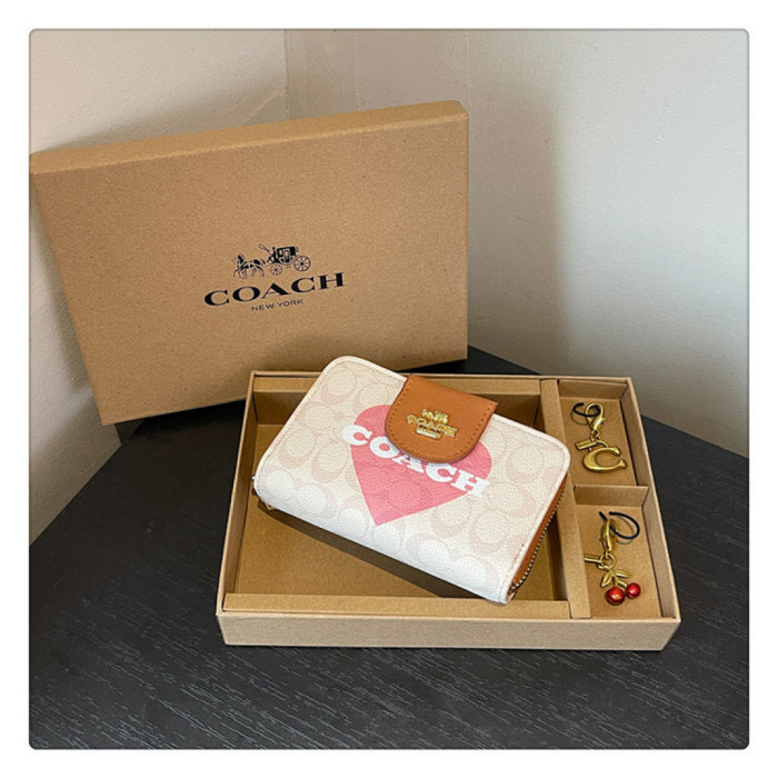 PU leather wallet and keychain set,AA quality, size 15*3cm,with box,  B25-128-144