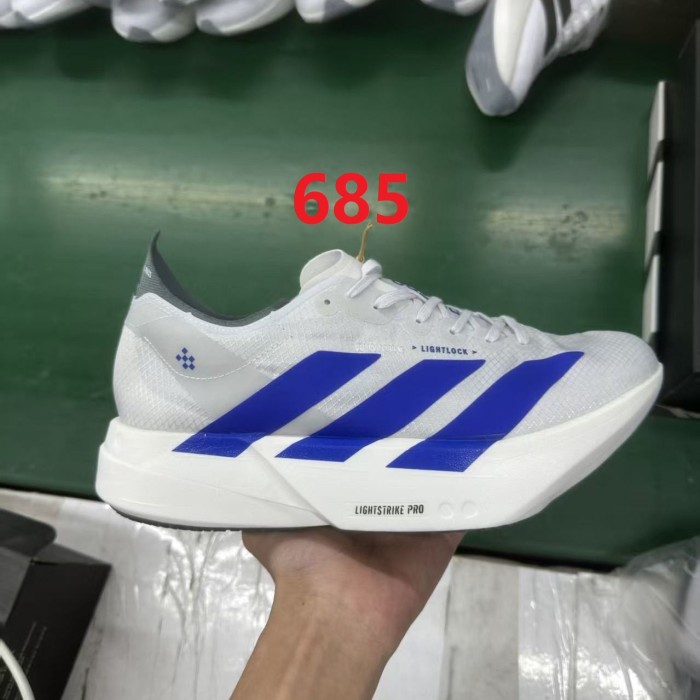 Men's and women's shock-absorbing shoes Running shoes,with box,size 36-45, SS70-673-697
