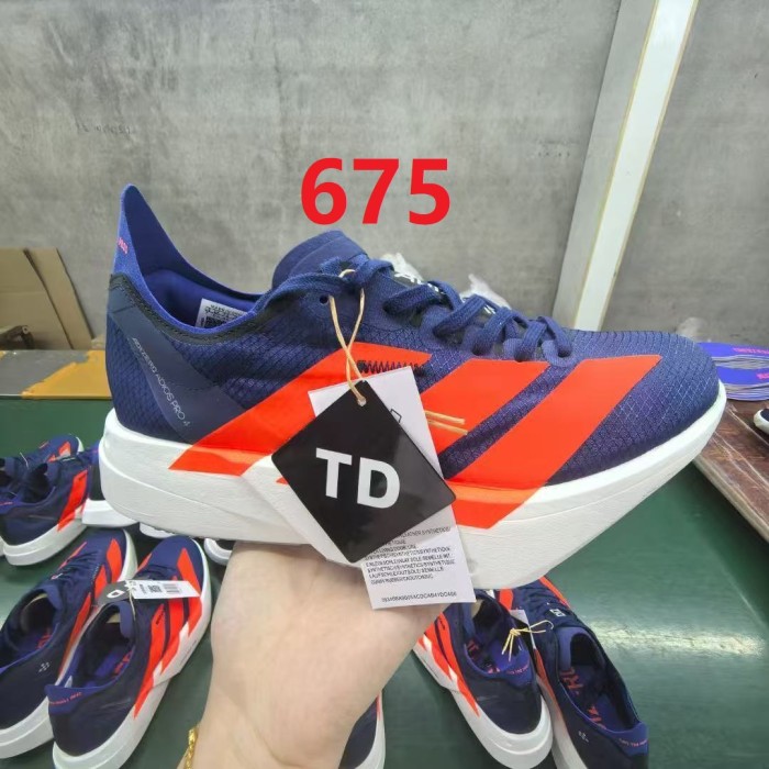 Men's and women's shock-absorbing shoes Running shoes,with box,size 36-45, SS70-673-697