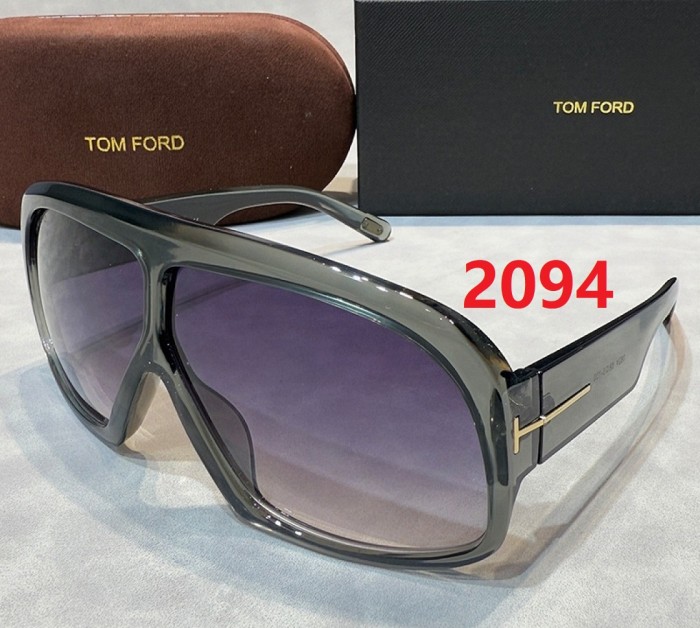 Blue light blocking sunglasses with the box and case ,G25-2090-2099
