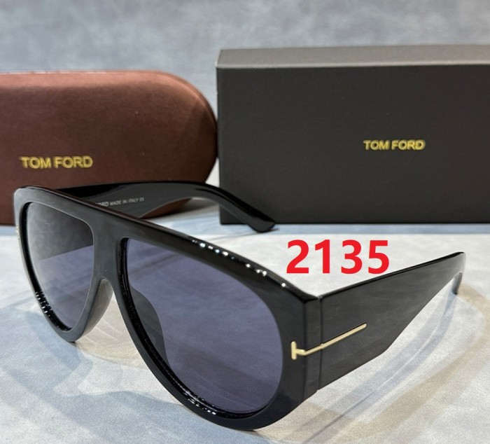 Blue light blocking sunglasses with the box and case ,G25-2127-2136