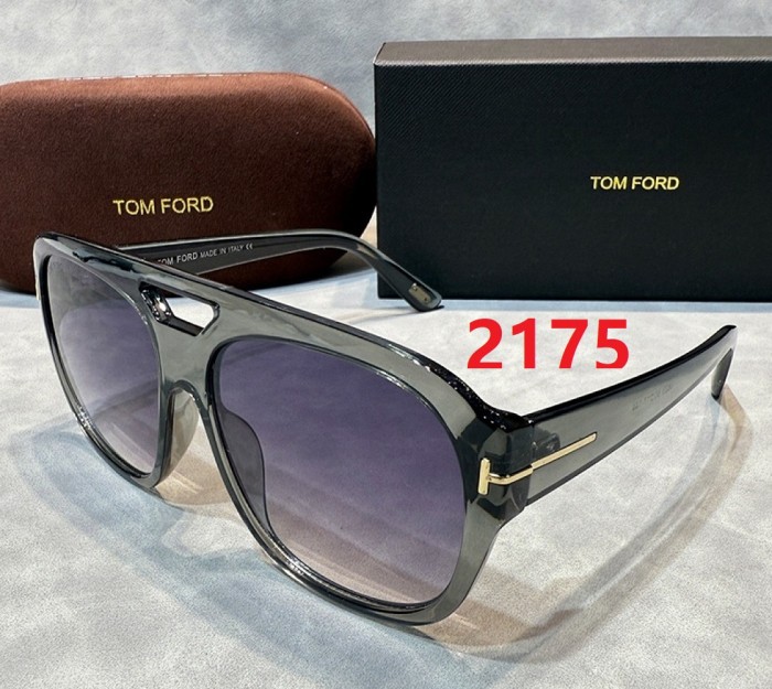 Blue light blocking sunglasses with the box and case ,G25-2173-2181