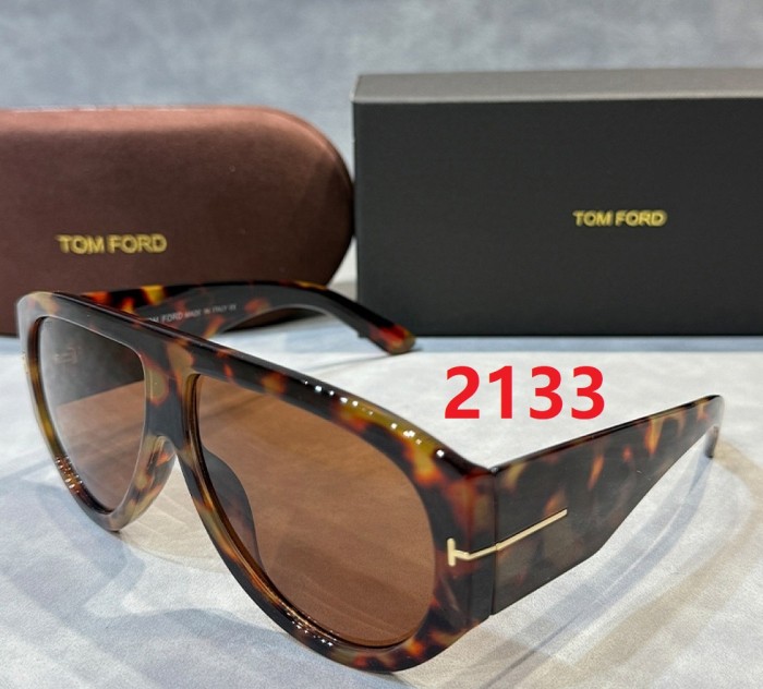 Blue light blocking sunglasses with the box and case ,G25-2127-2136