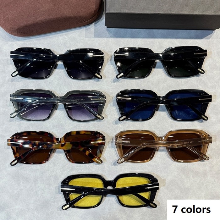 Blue light blocking sunglasses with the box and case ,G25-2155-2163