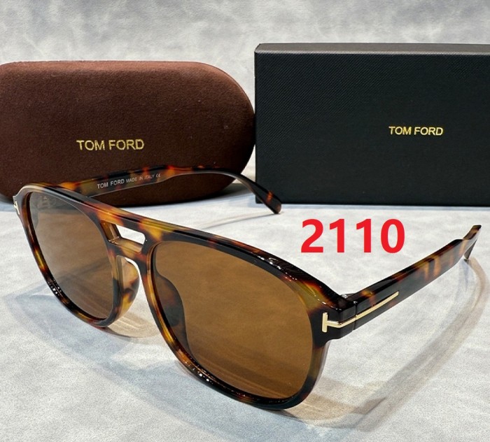 Blue light blocking sunglasses with the box and case ,G25-2109-2117