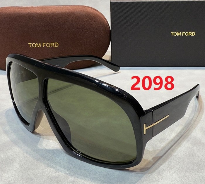 Blue light blocking sunglasses with the box and case ,G25-2090-2099