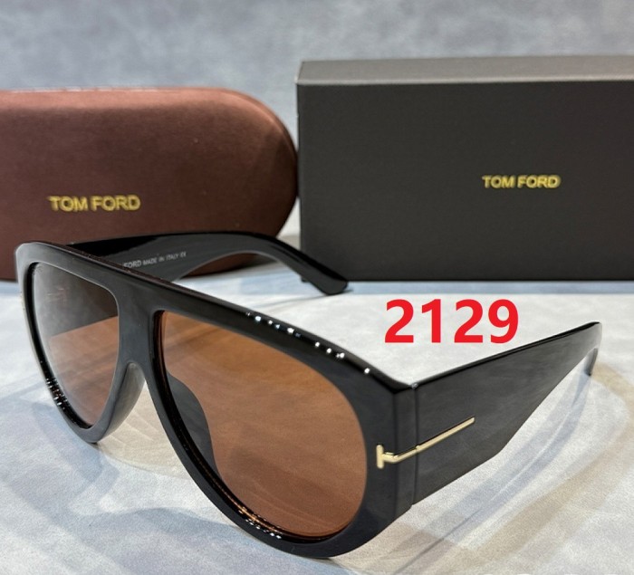 Blue light blocking sunglasses with the box and case ,G25-2127-2136
