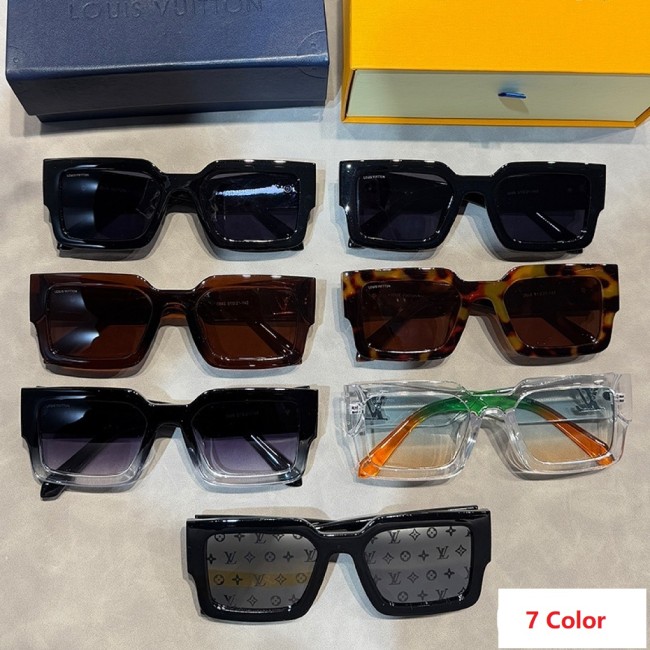 Blue light blocking sunglasses with the box and case ,G25-2937-2943