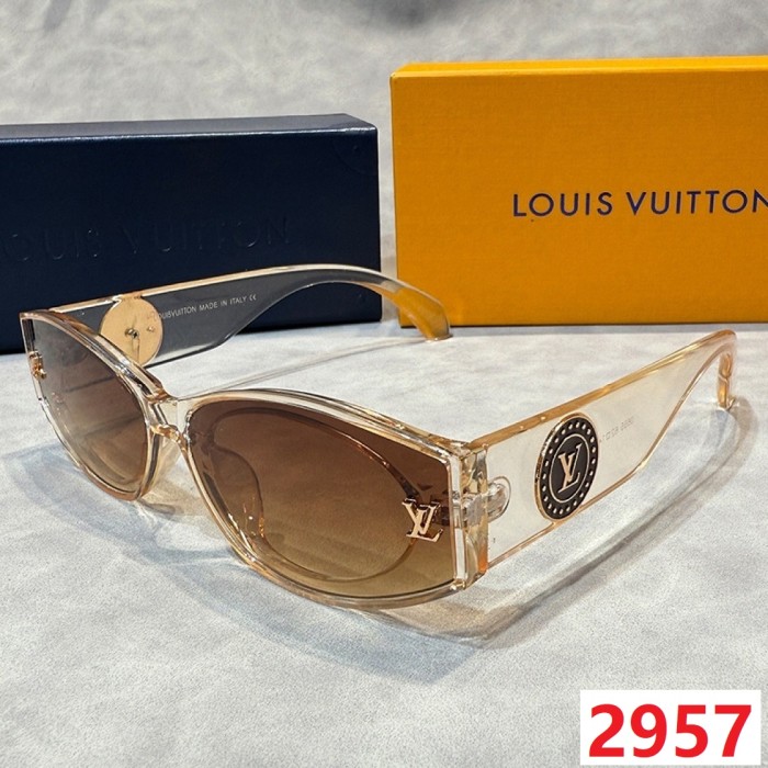 Blue light blocking sunglasses with the box and case ,G25-2957-2964