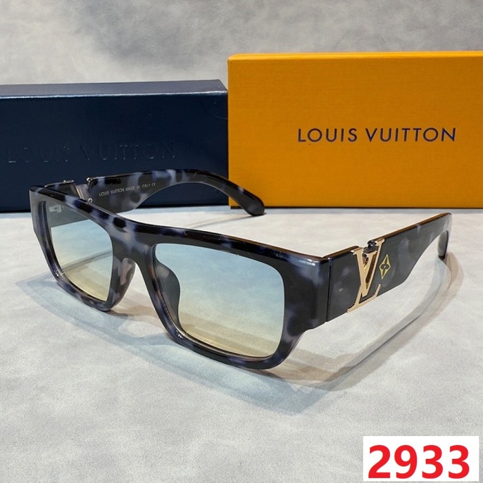 Blue light blocking sunglasses with the box and case ,G25-2931-2936