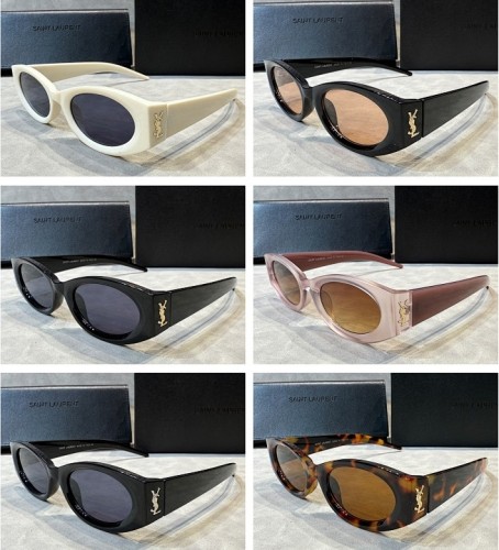 Blue light blocking sunglasses with the box and case ,G25-2915-2920