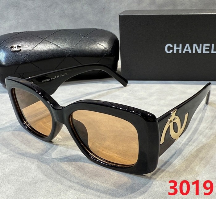 Blue light blocking sunglasses with the box and case ,G25-3015-3020
