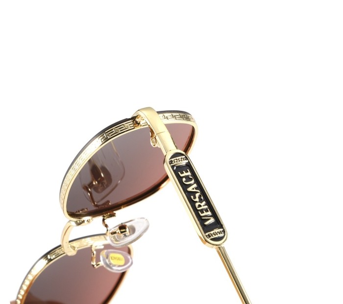 Blue light blocking sunglasses with the box and case ,G25-2985-2990