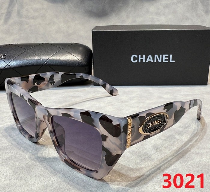 Blue light blocking sunglasses with the box and case ,G25-3021-3026