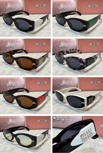 Blue light blocking sunglasses with the box and case ,G25-3060-3066