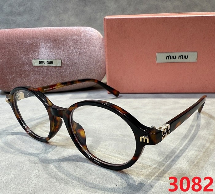 Blue light blocking sunglasses with the box and case ,G25-3081-3089