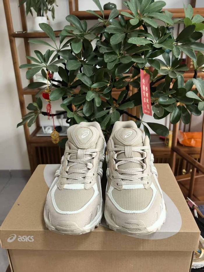 Men runner sneaker shoes,  with box,size 39.5-45，SS60-695