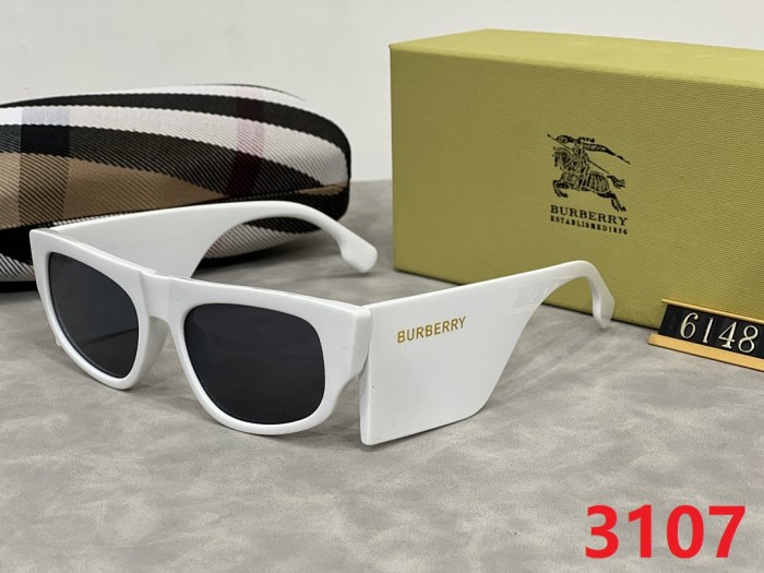 Blue light blocking sunglasses with the box and case ,G25-3105-3111