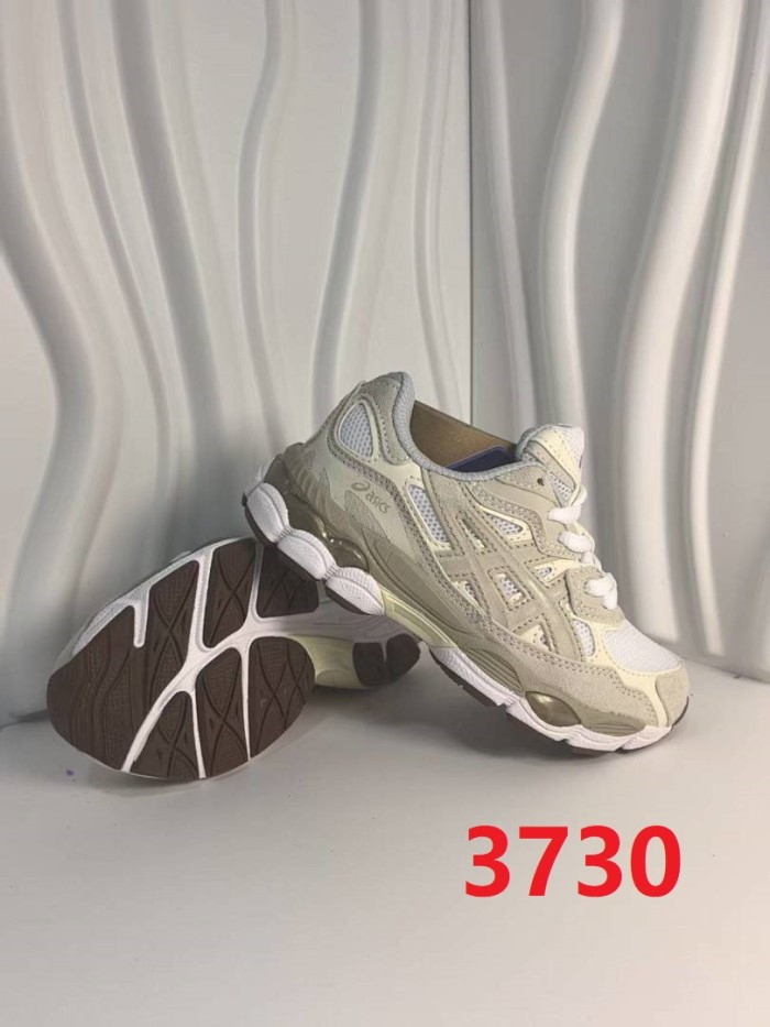 Kids' runner sneaker shoes,  with box,size 26-37，SS60-3730
