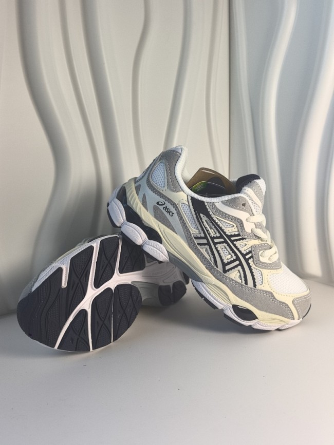 Kids' runner sneaker shoes,  with box,size 26-37，SS60-3727