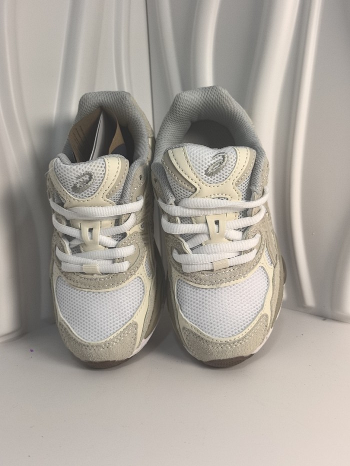 Kids' runner sneaker shoes,  with box,size 26-37，SS60-3730