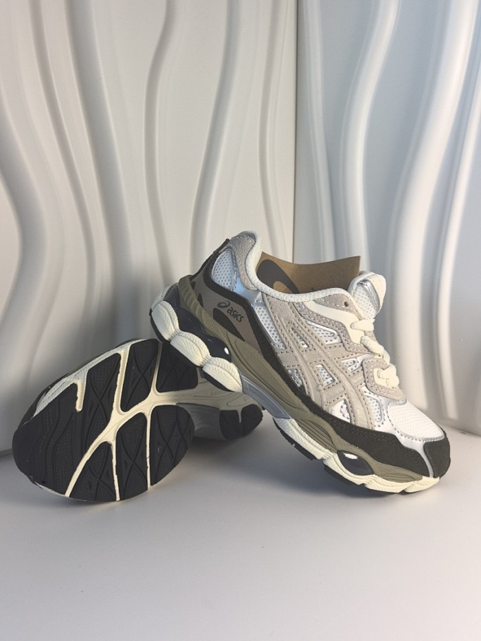 Kids' runner sneaker shoes,  with box,size 26-37，SS60-3724