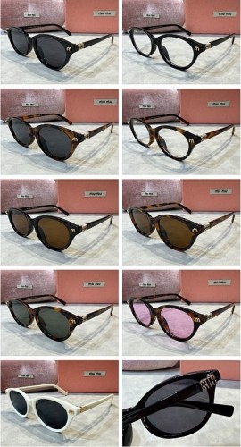 Blue light blocking sunglasses with the box and case ,G25-3090-3098