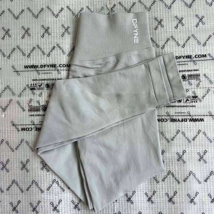 Yoga stretchable breathable tummy-reducing and hip-raising fitness pants，CL20-54-80